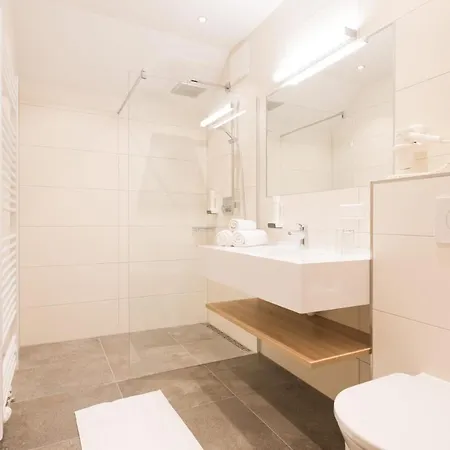 Felsners & Restaurant Otel Haus im Ennstal