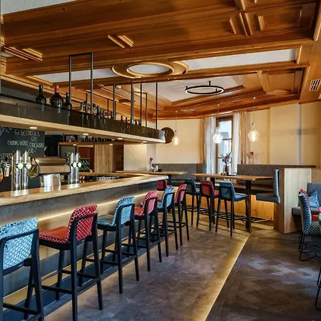 Отель Felsners & Restaurant 4*